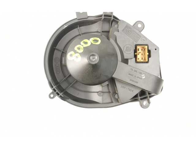 Вентилятор печки    8D1820021, 740221233F   Volkswagen Passat Alltrack