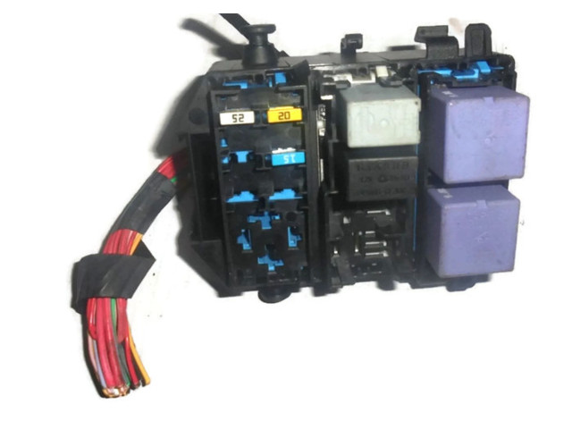 Pojistková skříňka Renault Modus 2004