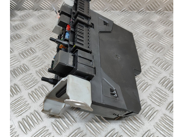 Pojistková skříňka A2129009722, A2129015305 Mercedes-Benz CLS C218 X218 2014