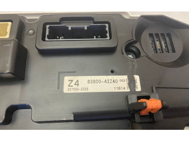 Přístrojová deska Toyota RAV 4 (XA50) 2019 8380042Z40