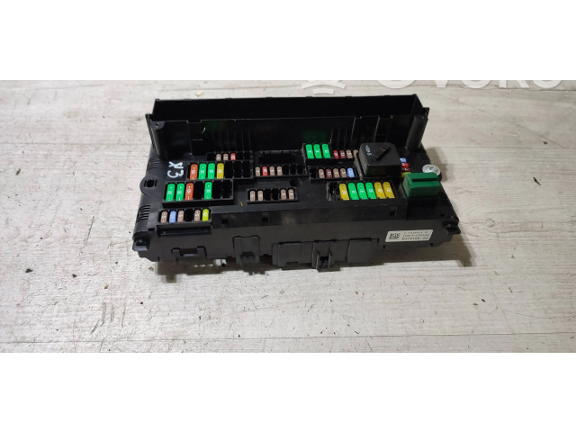 Блок предохранителей 9315150 BMW X3 F25