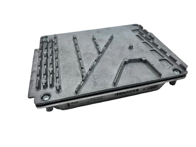 Блок управления двигателя 0281011078, 30637733   Volvo XC90