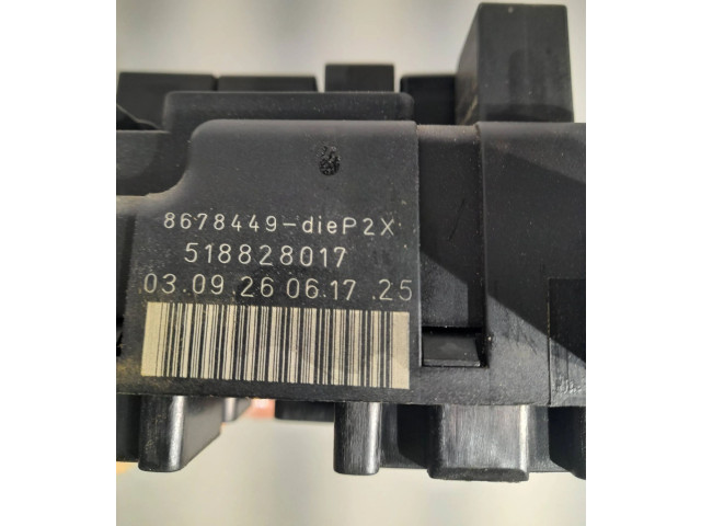 Блок предохранителей 8678449, 009260617   Volvo V70    