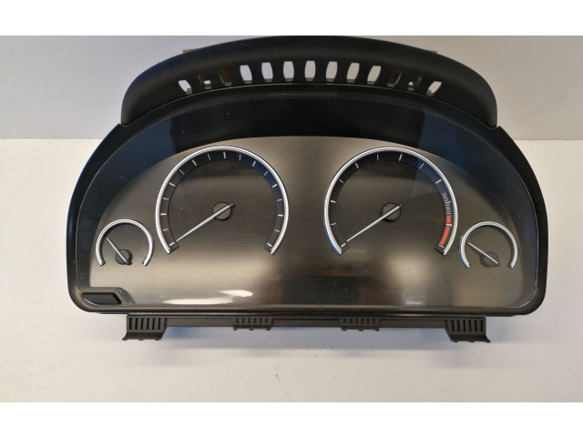 Přístrojová deska BMW 5 GT F07 2011 9220803, 0263685165