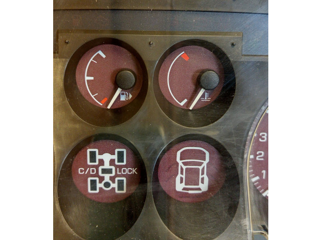 Přístrojová deska Mitsubishi Pajero 2001 769313790, MR402530