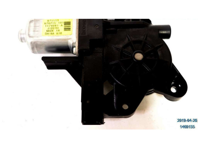 Передний двигатель механизма для подъема окон Volvo V70 2008 - 2013 года