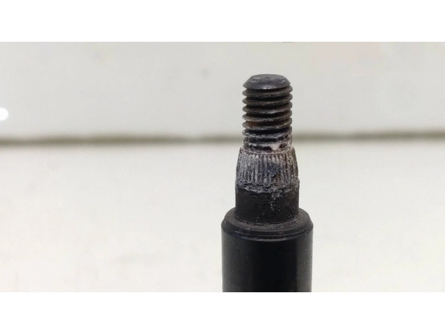 Моторчик заднего дворника 7700311590, 91165699    Renault Trafic II (X83)