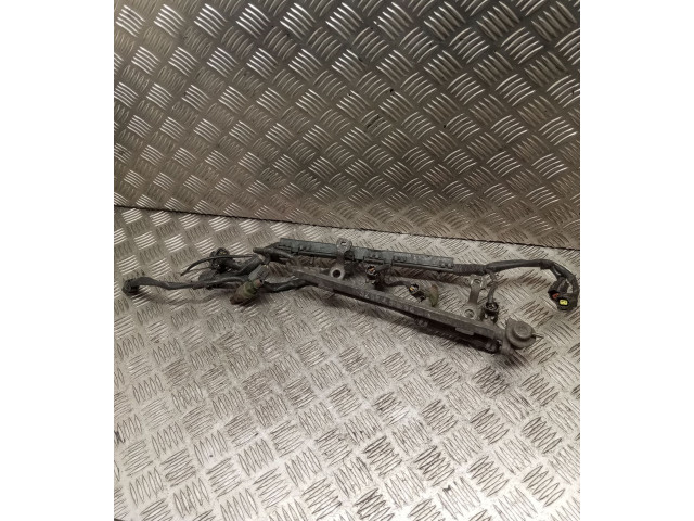 Магистральная трубка топлива Mazda 323 F