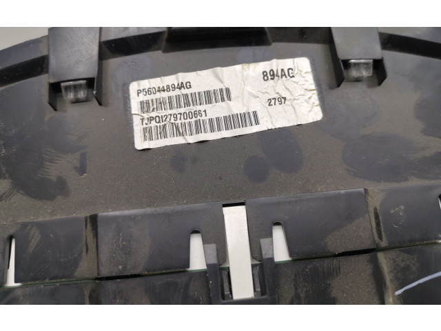 Přístrojová deska Chrysler Voyager 2009 P56044894AG