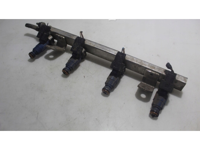 Vstřikovací lišta KIA Venga