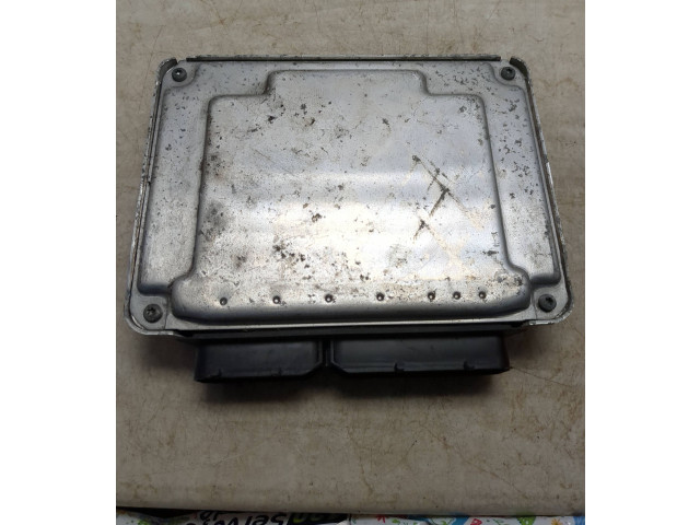 Блок управления двигателя 038906019NS, 1039S20430 Skoda Fabia Mk2 (5J)