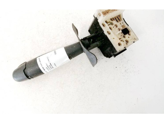 Ручка стеклоочистителей Renault Clio II