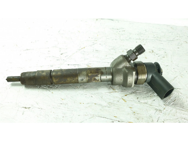 Форсунка 850690202    BMW 1 E82 E88 для дизельного двигателя  1.6