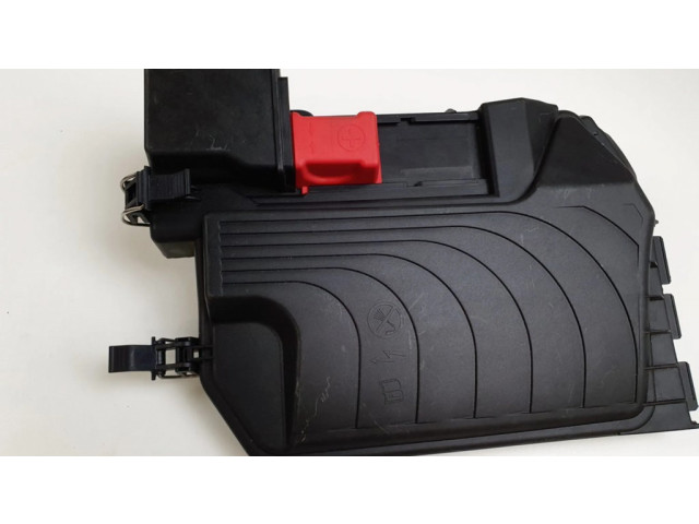 Pojistková skříňka Крышка ящика предохранителей A2465410905, A2465400182   Mercedes-Benz GLA W156 2015