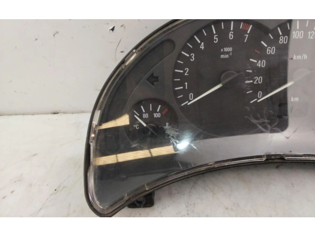 Панель приборов 13173350WD   Opel Combo C       