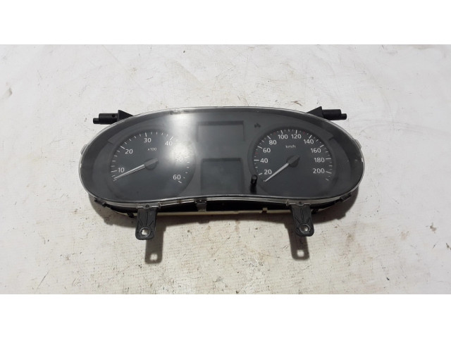 Панель приборов 8200390132 Renault Trafic II (X83)