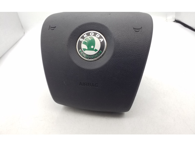 Подушка безопасности водителя 5J0880201D Skoda Roomster (5J)