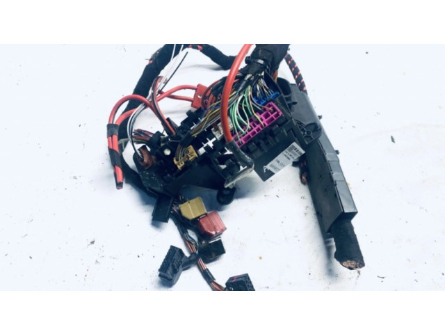 Блок предохранителей 5WK10460A Audi A2