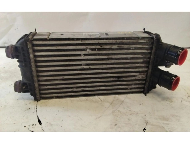 Интеркулер  9824742280   Peugeot 2008 I 