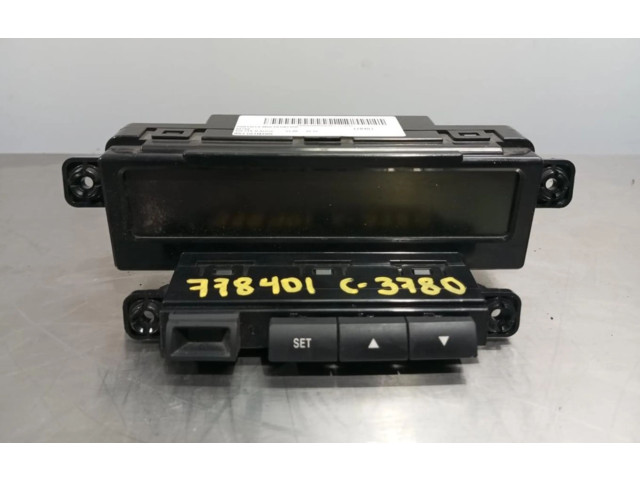 Дисплей    957101H700   KIA Ceed