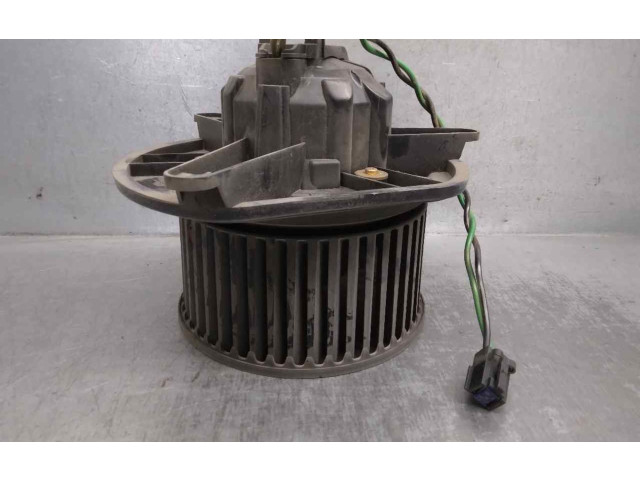 Вентилятор печки 5143099AA, 929447P Jeep Grand Cherokee (WK)