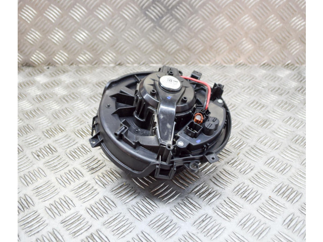 Вентилятор печки    5WA907521, 5WC819021A   Audi Q3 F3