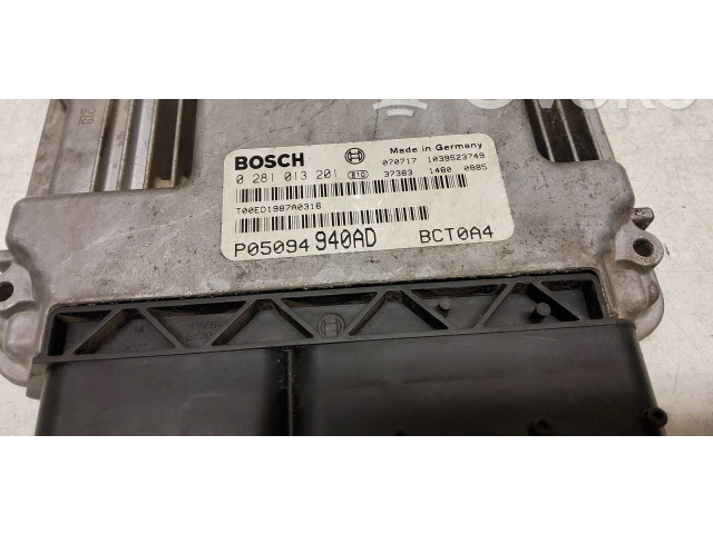 Řídící jednotka 0281013201, P050940AD   Dodge Caliber 2010