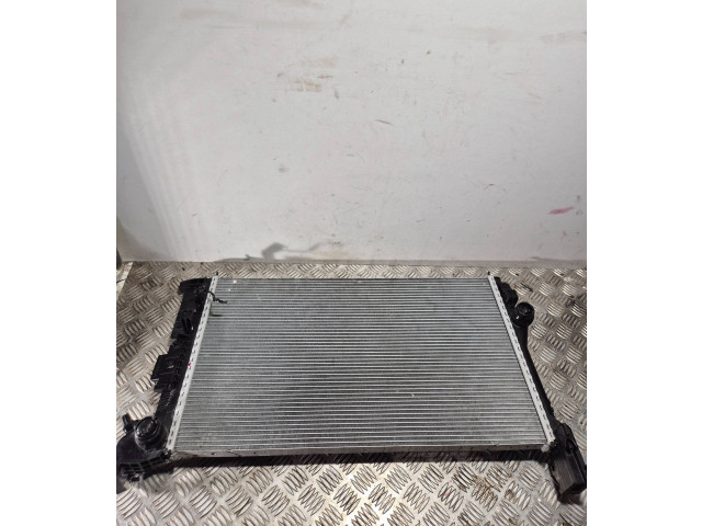 Радиатор охлаждающей жидкости  32224828   Volvo XC90 