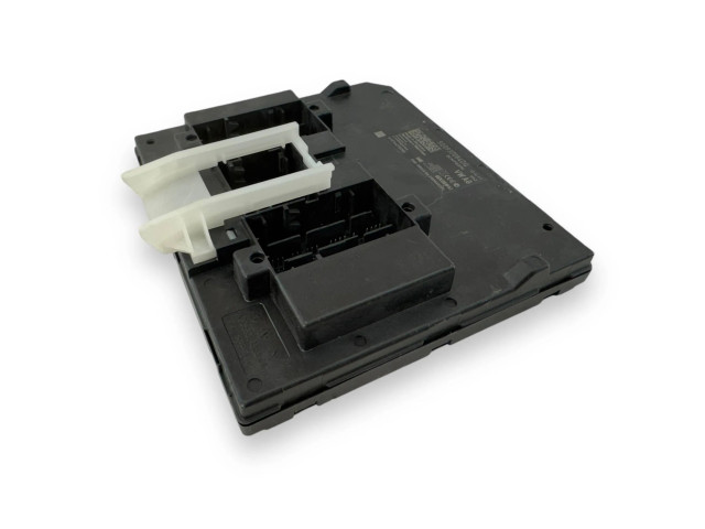 Комфортный модуль 5Q0937084DQ, A3C04273702    Volkswagen Tiguan