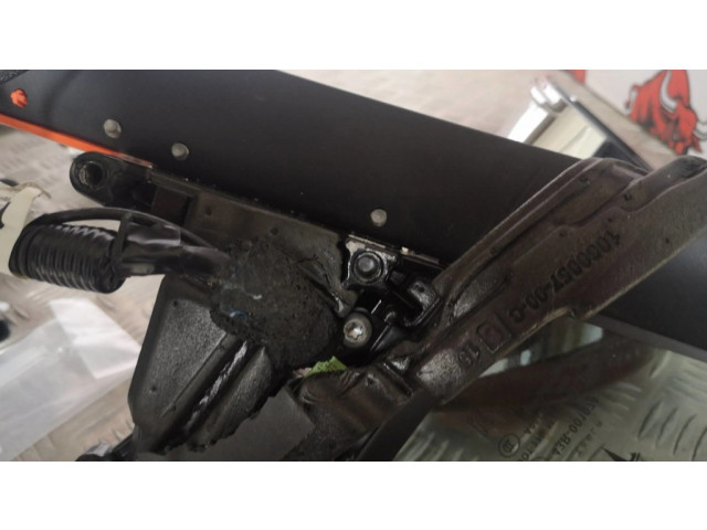 Зеркало электрическое        Tesla Model S  2012- года   