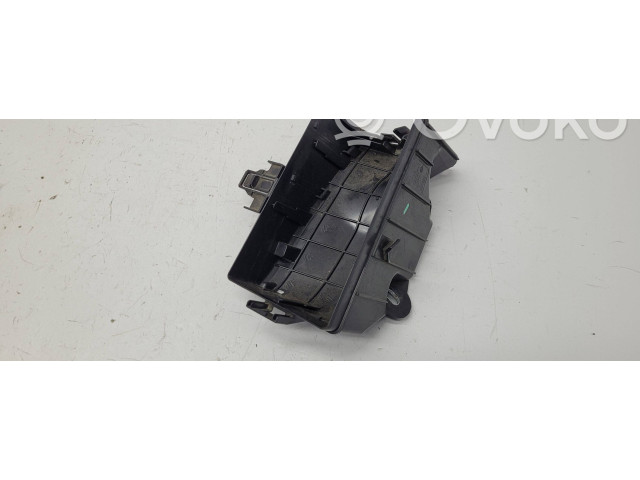 Блок предохранителей 5Q0907361C, 63512832 Audi A3 S3 8V