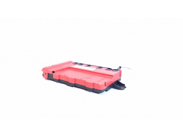 Узел подключения плюсовых проводов