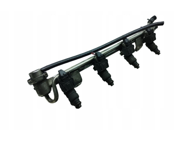 Топливная рампа 06A133317B, 06A133317B   Audi A3 S3 8L  