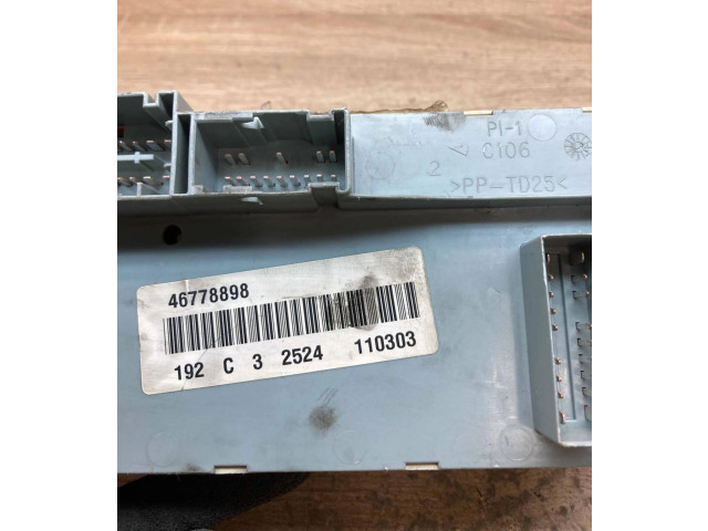 Pojistková skříňka 46778898, 110303 Fiat Stilo 2000