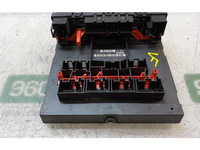 Pojistková skříňka Řídící jednotka BSM    Volkswagen Caddy 2005