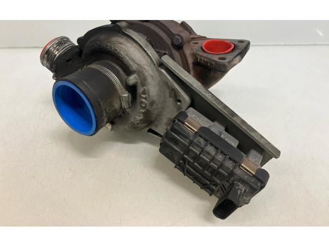 Турбина Volvo XC90 36001171, 30757080 для двигателя D5244T4