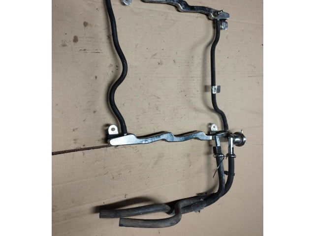 Vstřikovací lišta Lincoln Town Car