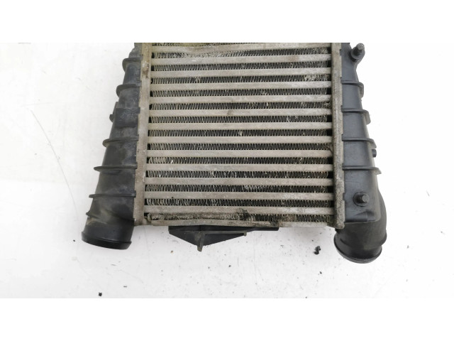 Интеркулер 6Q0145804A Seat Ibiza III (6L) 1.4