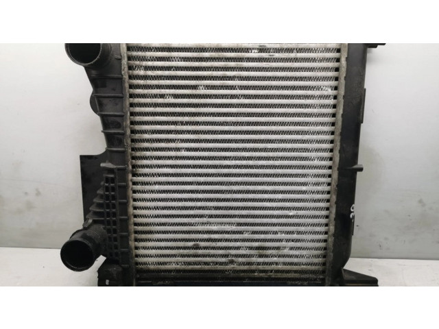 Интеркулер 05142489AA Chrysler Voyager 2.8