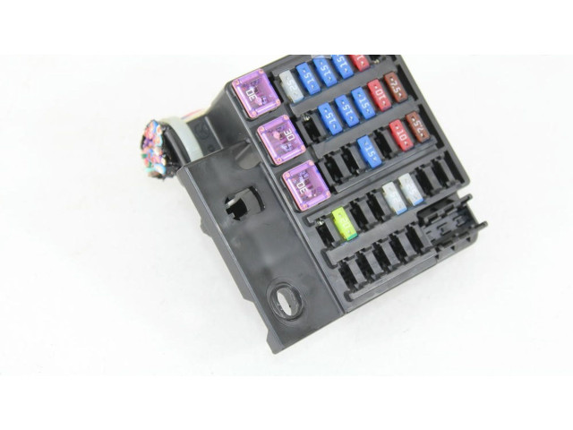 Pojistková skříňka Řídící jednotka BSM Mazda 3 II 2012