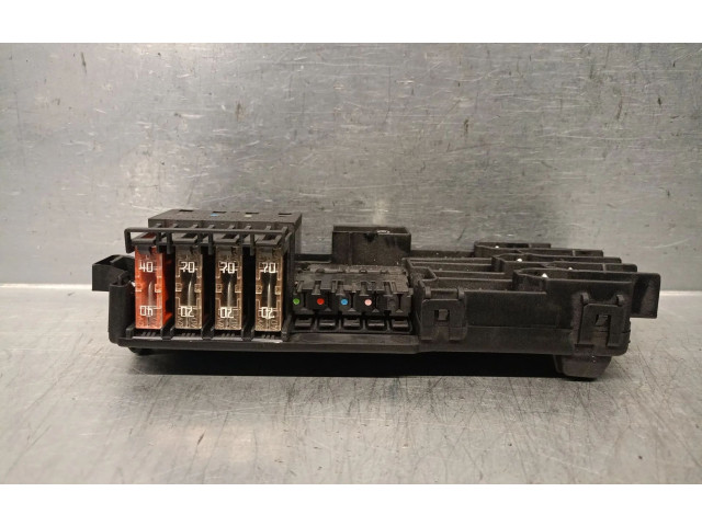 Řídící jednotka 2115452601, 013948411TYCO Mercedes-Benz ML AMG W164 2006