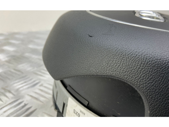 Подушка безопасности водителя 8X0880201C Audi A1