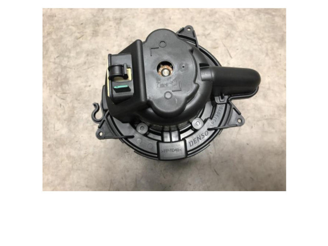 Вентилятор печки    272107379R, 272107379R   Dacia Sandero