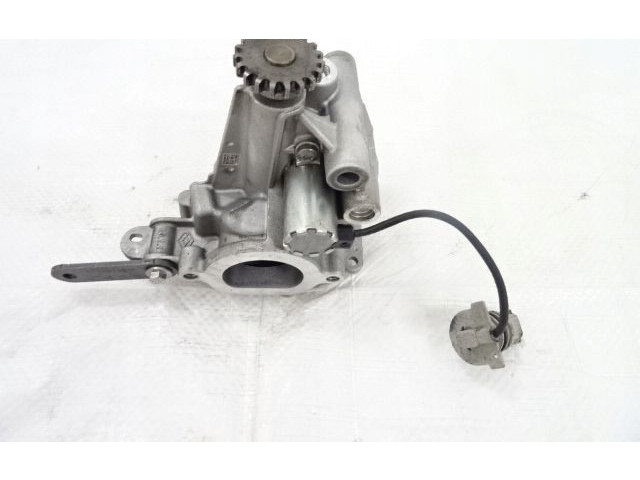 Масляный насос 150126230R Dacia Sandero III