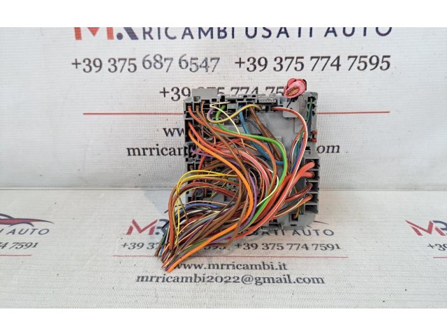 Блок предохранителей 51867697, 51867697 Alfa Romeo Giulietta