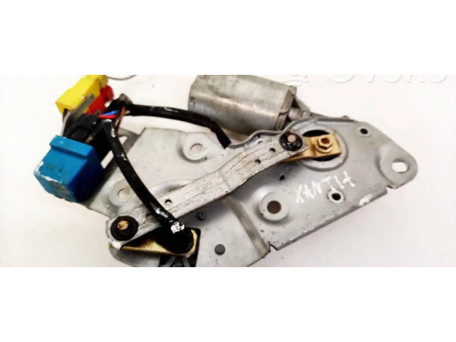 Моторчик заднего дворника 53202102 Citroen Xantia