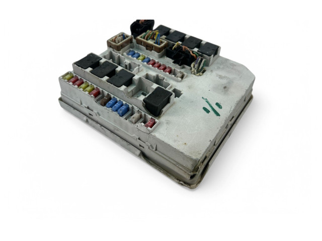 Pojistková skříňka PPT30M10 Nissan Versa 2007