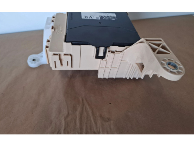 Блок комфорта 63586795, 8922178030 Lexus NX