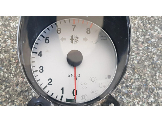 Панель приборов 60653710 Alfa Romeo 156