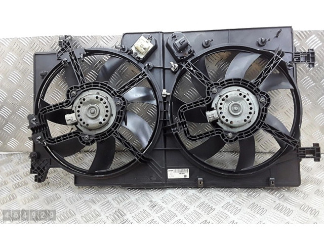 Вентилятор радиатора 13332666 Opel Meriva B